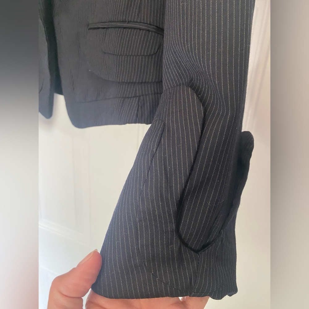 An Earnest Cut and Sew Wool single breasted Blazer